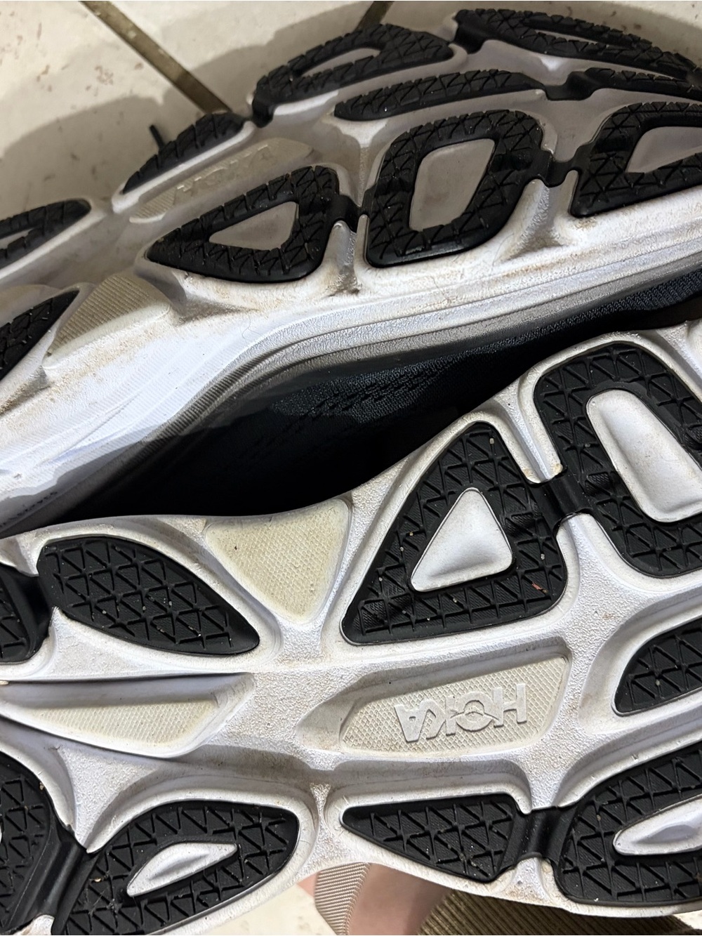 Hoka Bondi 8 Wide Sneakers - Picture 6 of 7